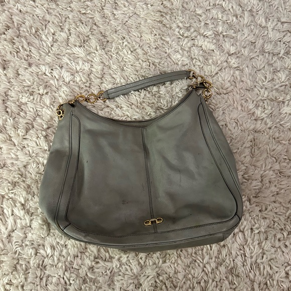 Salvatore Ferragamo Gray Leather Hobo Bag with Gold Chain vintage - Picture 2 of 7